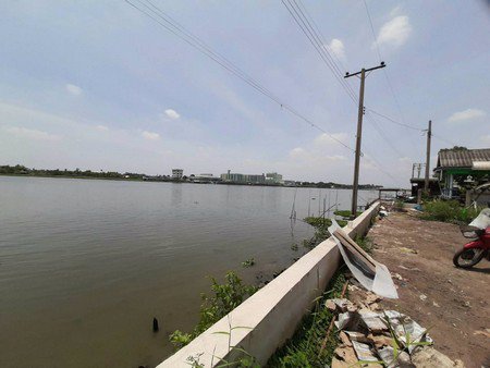 ที่ดินเปล่า-ถมแล้ว-เนื้อที่-256-ตรวที่ดินติดแม่น้ำเจ้าพระยา-อปากเกร็ด-จนนทบุรี