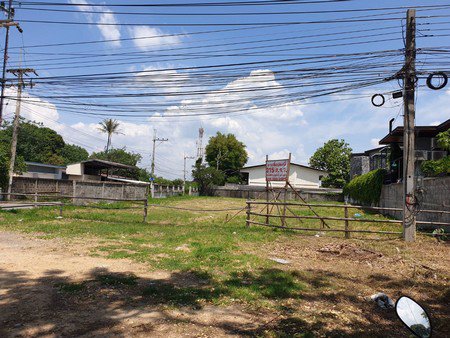 ขายที่ดิน-ทำเลทอง-เขาใหญ่-ติด-ถนนธนนัชต์-กม7