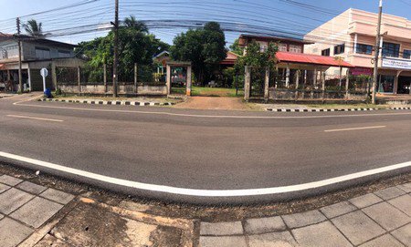 ขายที่ดินพร้อมบ้าน-3-หลังติดกัน-อยู่ติดถนนใหญ่-4-เลน-ทำเลดี