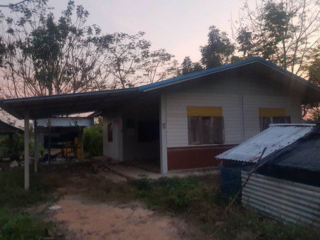 ขายที่ดินพร้อมสิ่งปลูกสร้าง-2-ไร่-1-งาน-32-ตรว-ตทรงธรรม-อเมืองกำเเพงเพชร-จกำเเพงเพชร