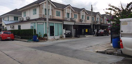 ขายทาวน์เฮ้าส์-195-ตรว-3-ห้องนอน-2-ห้องน้ำ-พฤกษาวิลล์-50-2-สะพานสูง-กรุงเทพมหานคร