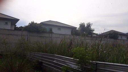 ที่ดินเปล่า-ถมแล้ว-ทำเลดี-215-ตรว-ซอยพระยาสุเรนย์-30-แยก-9-รามอินทรา-109