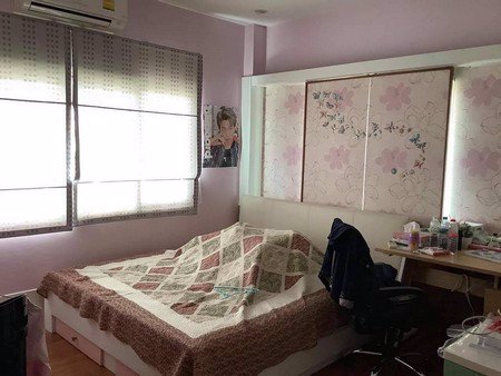 ขายบ้านเดี่ยวหมู่บ้านแสนสราญ-1-ขนาด-2-ชั้น-เนื้อที่-103-ตารางวา-มี-4-ห้องนอน