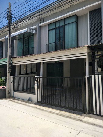 ขายทาวน์โฮม-2-ชั้น-มพฤกษาวิลล์ศรีสมาน-ติดโรบินสันศรีสมาน-ใกล้สนามบินดอนเมือง