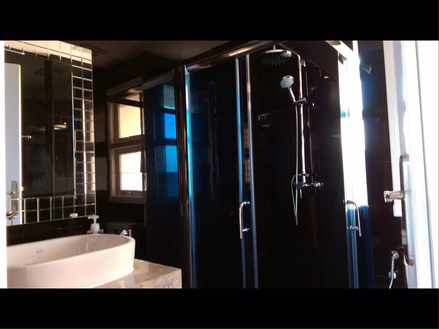 ขายด่วนบ้าน2-ชั้นพร้อมที่ดิน-อวังทอง-จพิษณุโลก