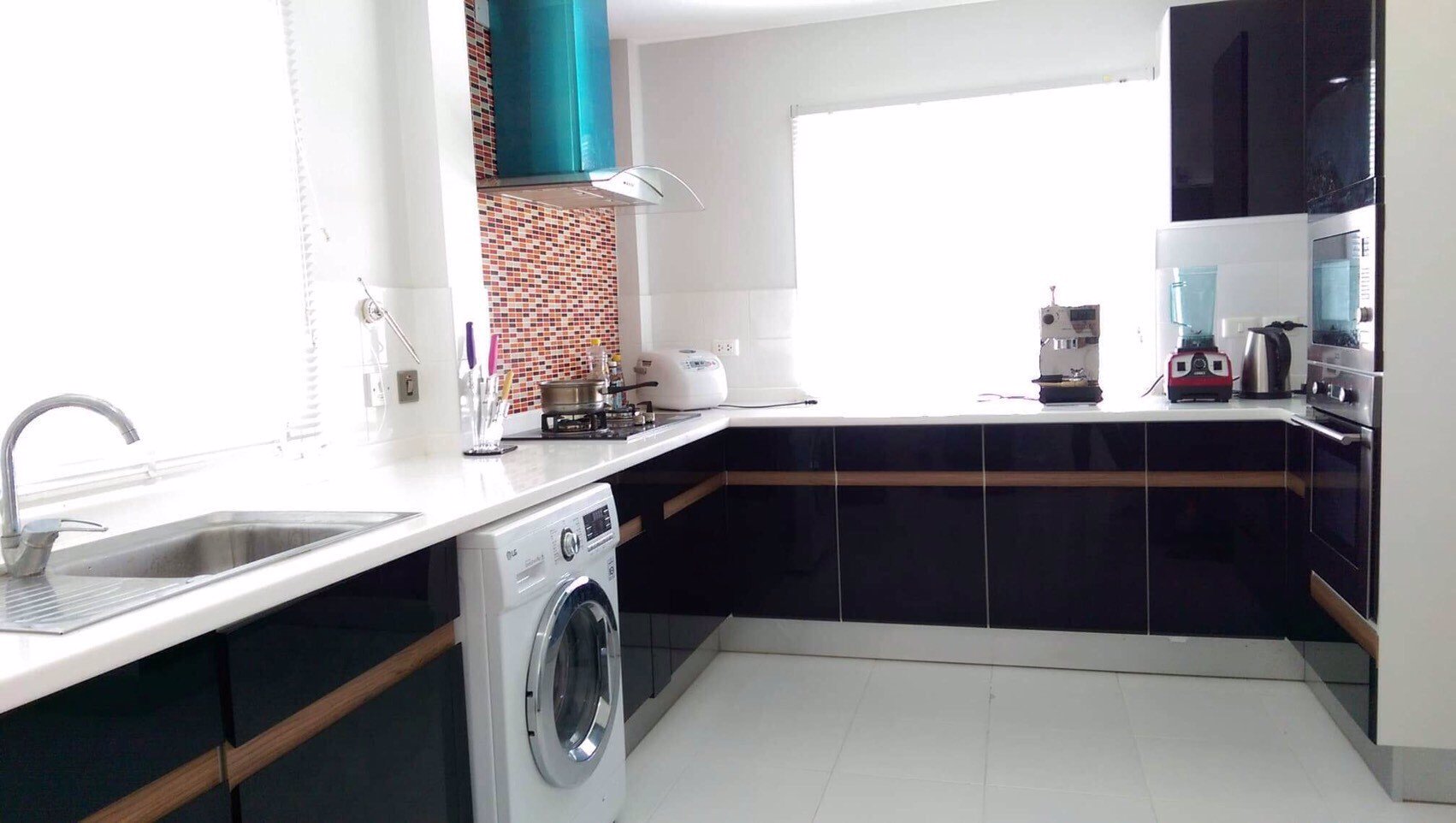 ขายด่วนบ้าน2-ชั้นพร้อมที่ดิน-อวังทอง-จพิษณุโลก