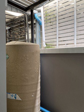 ขายทาวน์โฮม-บ้านกลางเมือง-สาธร-ตากสิน-2-สไตล์โมเดิร์น-3-ห้องนอน-3-ห้องน้ำ