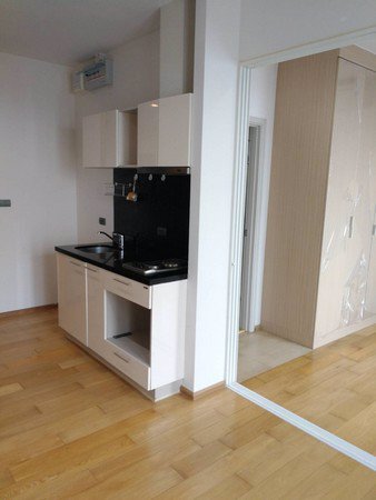 ฟิวส์-สาทร-ตากสิน-คอนโด-ชั้น-23-หน้าลิฟท์-ห้องหันทางทิศใต้-วิวแม่น้ำเจ้าพระยา-พร้อมอยู่