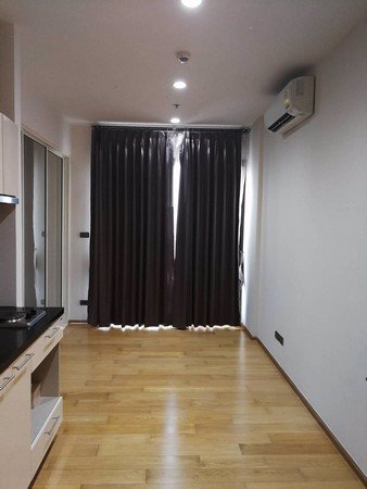 ฟิวส์-สาทร-ตากสิน-คอนโด-ชั้น-23-หน้าลิฟท์-ห้องหันทางทิศใต้-วิวแม่น้ำเจ้าพระยา-พร้อมอยู่