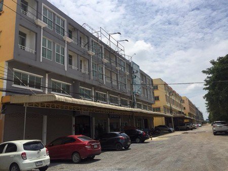 ขายอาคารพาณิชน์โครงการรุ่งเจริญปาร์ค-จพระนครศรีอยุธยา