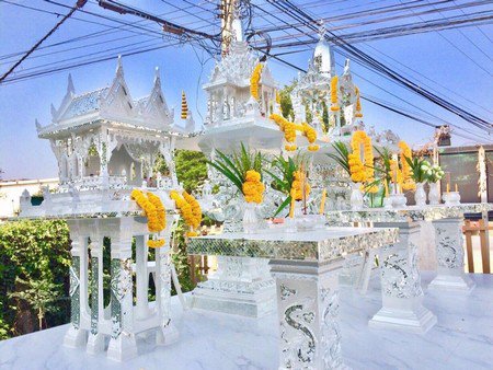 ขายเรสซิเดนซ์-เพชรบุรี-ทำเลดีที่สุดหลังห้างโรบินสันเพชรบุรี