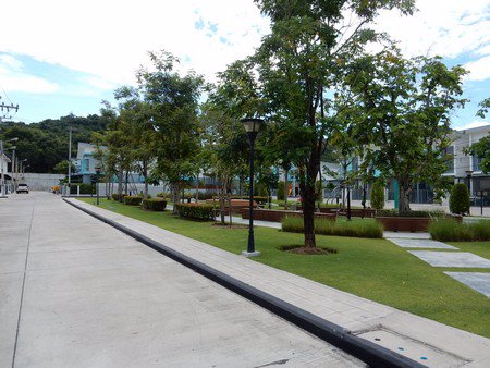 ขายบ้านแฝด-2-ชั้น-หมู่บ้านมิกซ์-ทวิน-ถนน-9-กิโล-จชลบุรี-ใกล้โรบินสันศรีราชา