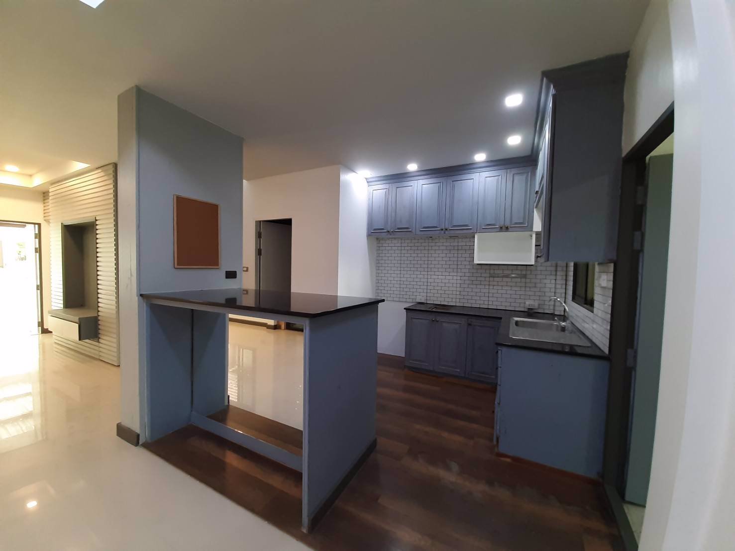 ให้เช่า-ทาวโฮม2ชั้น-มบmotown-หลังมุม-ตรงข้ามเซนทรัล-แจ้งวัฒนะ-เดินทางสะดวก