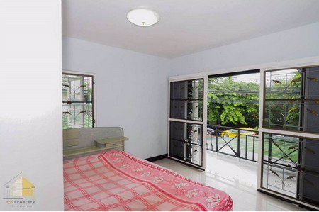 ขายบ้านแฝด-2-ชั้น-โครงการหมู่บ้านพฤกษา-8-ศาลายา-ติดถนนเมนอยู่อาศัยดี-ค้าขายได้