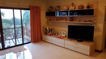 ขายด่วน-คอนโดในสนามกอล์ฟปาล์มฮิลส์-วิวทะเล-วิวภูเขา-ใกล้สนามบินหัวหิน