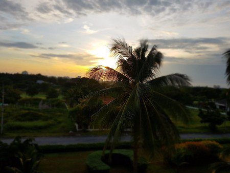 ขายด่วน-คอนโดในสนามกอล์ฟปาล์มฮิลส์-วิวทะเล-วิวภูเขา-ใกล้สนามบินหัวหิน