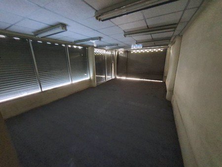 ขายตึกแถว-3-ชั้น-หน้าหมู่บ้านสิวารัตน์-5-สามพราน-นครปฐม-ห้องหัวมุม-ค้าขายดี