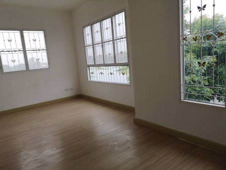 ทาวน์เฮ้าส์-พฤกษาวิลล์49ศรีนครินทร์-เทพารักษ์2ชั้น3นอน2น้ำพร้อมอยู่จสมุทรปราการ