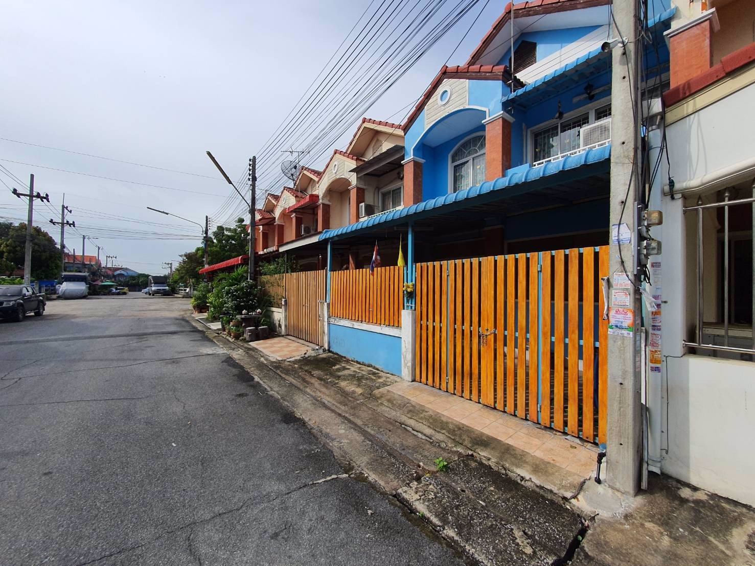 ขายทาวน์เฮาส์-2-ชั้น-หมู่บ้านสิวารัตน์-5-สามพราน-นครปฐม