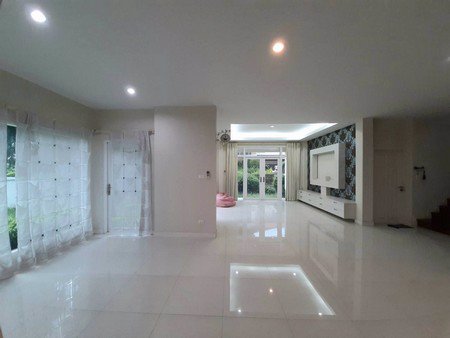 ให้เช่า-บ้านเดี่ยว-หลังมุม-มบนนท์ณิชา-ติดถนนรัตนาธิเบศร์-บ้านหลังมุมพื้นที่กว้าง