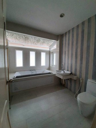 ให้เช่า-บ้านเดี่ยว-หลังมุม-มบนนท์ณิชา-ติดถนนรัตนาธิเบศร์-บ้านหลังมุมพื้นที่กว้าง