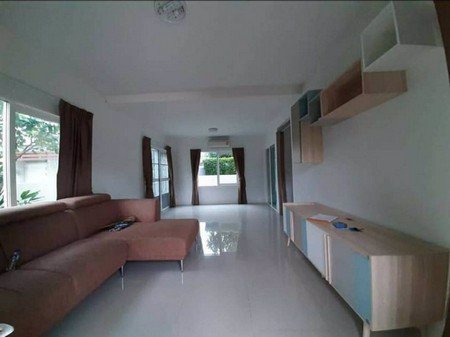 ด่วน-บ้านให้เช่า-บ้านเดี่ยว-ม-คณาสิริ-ซวัดพระเงิน-พื้นที่หน้าบ้านกว้าง-จอดรถ-4-คัน