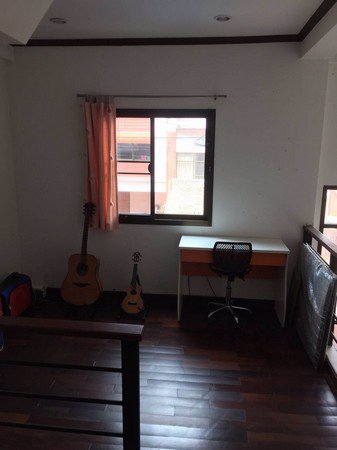 ทาวน์โฮม-3ชั้น-ทรงทันสมัย-บรรยากาศหมู่บ้านแบบรีสอร์ท