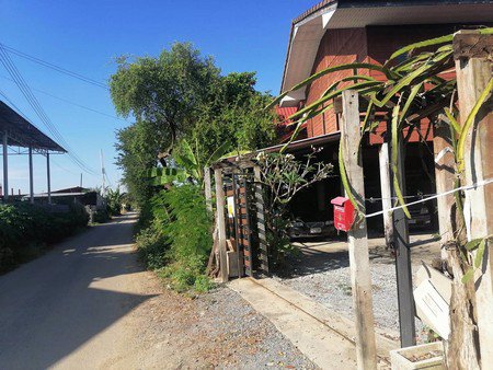 ต้องการขายด่วนบ้านพร้อมที่ดินจำนวน-2-ไร่-อบางใหญ่-จนนทบุรี