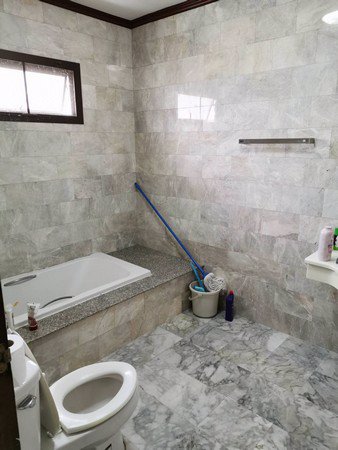 ขายบ้านเดี่ยว-2-ชั้น-หมู่บ้านเฟื่องสุข-4-บางบัวทอง-เฟอร์นิเจอร์ครบ-พร้อมเข้าอยู่