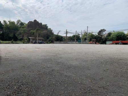 ขายด่วน-ที่ดินเปล่าถมแล้ว-308-ตารางวา-ทำเลทอง-ใกล้กับตลาดจตุจักร-จังหวัดลำพูน