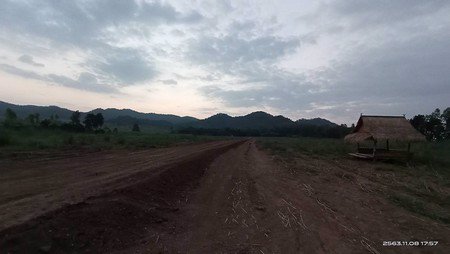 ด่วนขายที่ดินทำเลวิวเขาจำนวน-2ไร่-และ-3ไร่จำนวนจำกัด-จสุพรรณบุรี