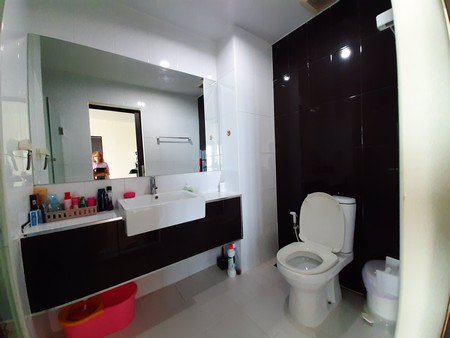 ขายคอนโดห้องชุด-โครงการลัดดาคอนโดวิว-ladda-condo-view-ห้องหัวมุม-วิวทะเลและภูเขา