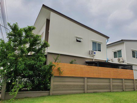 ขายทาวน์โฮม-2-ชั้น-หลังมุม-หมู่บ้านคาซ่า-วอเตอร์ไซด์-ราชพฤกษ์-พระราม-5