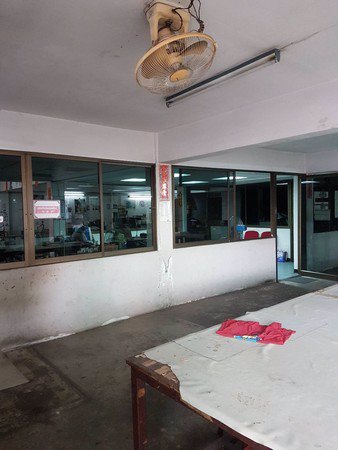 ขายตึกแถว-4-คูหา-ตกแต่ง-5-ชั้น-พระราม-3-พร้อมทำออฟฟิศ-สำนักงาน-หรือโรงงาน