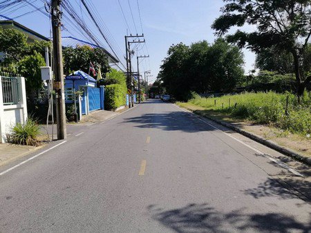 ขายที่ดินเปล่าทำเลดี-เนื้อที่-134-ตรว-อยู่พหลโยธิน-64