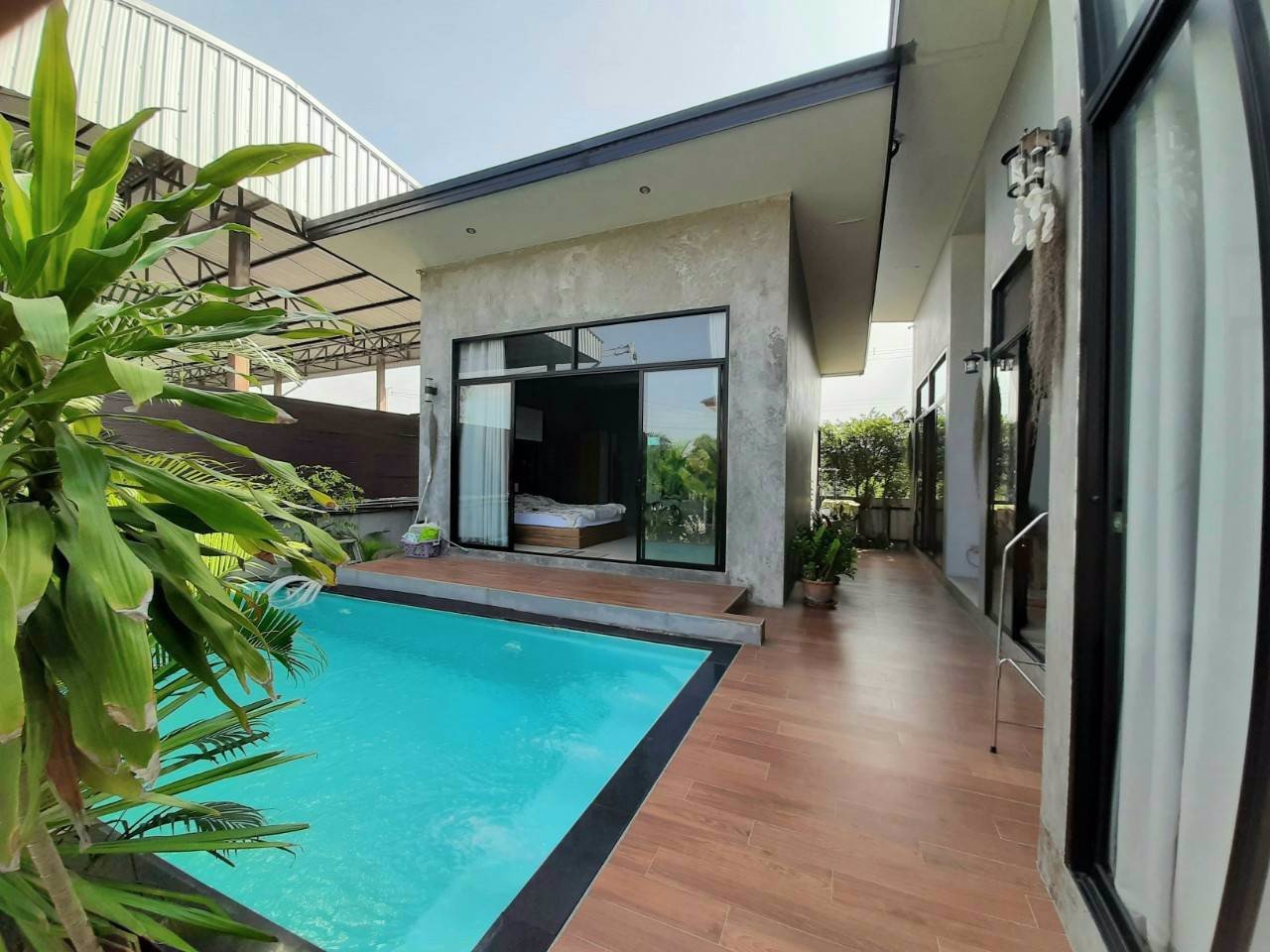 บ้านให้เช่า-พร้อมสระว่ายน้ำ-style-modern-loft-ซอยร่วมสุข-5-5-ถติวานนท์-ใกล้วัดนาวง-ใกล้สวนสมเด็จ