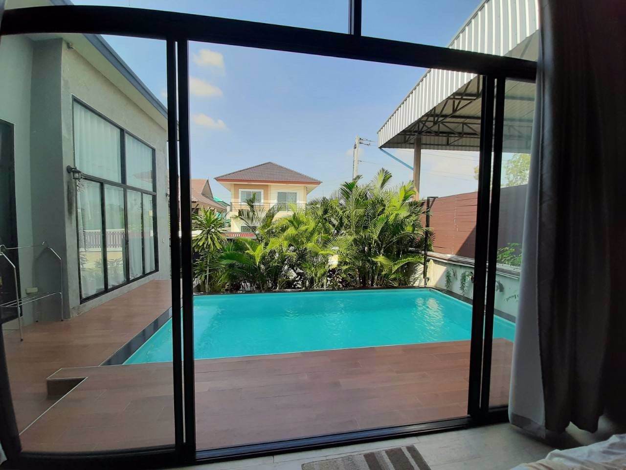 บ้านให้เช่า-พร้อมสระว่ายน้ำ-style-modern-loft-ซอยร่วมสุข-5-5-ถติวานนท์-ใกล้วัดนาวง-ใกล้สวนสมเด็จ