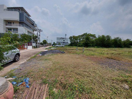 ขายด่วน-ที่ดินสวย-ทำเลดีมาก-อนาคตปัง-เส้นถนนพหลโยธินตัดใหม่-สถานนีรถไฟฟ้าสายหยุด