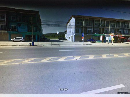 ขายที่ดินแปลงสวยๆ-เนื้อที่-7-ไร่-3-งาน