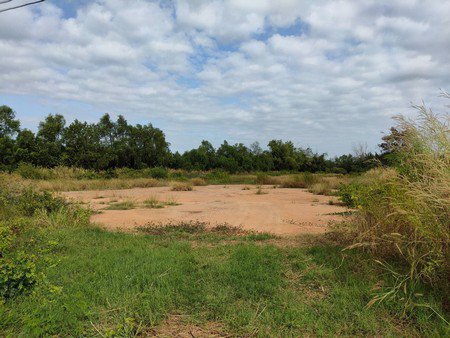 ขายที่ดินเปล่าติดริมแม่น้ำบางปะกง-วิวสวยมองไปเห็นวัดหลวงพ่อโสธร