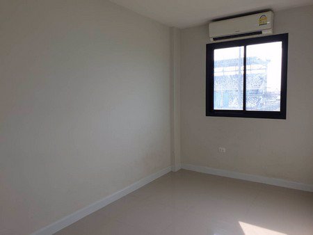 ขายหรือให้เช่า-home-office-หน้าหมู่บ้านสถาพร-คลอง-4-รังสิต