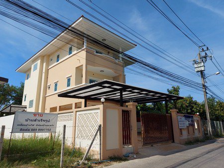 ขายบ้านเดี่ยวสร้างใหม่-3-ชั้น-ในซอยสายไหม-76-รวม-7-ห้องนอน-5-ห้องน้ำ