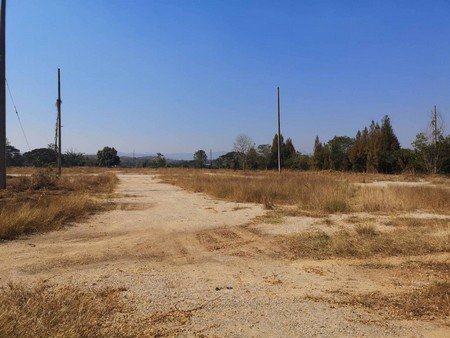 ขายด่วน-ที่ดินเปล่าติดถนนพหลโยธินขนาด-38-ไร่-องาว-จลำปาง