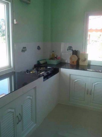 ขายบ้านหลังใหญ่พร้อมที่ดิน-อยู่ติดถนนทางหลวงอุดร-กุดจับ-มีเนื้อที่-1-ไร่-2-งาน