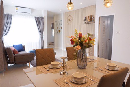 ขายบ้านเดี่ยว-2-ชั้น-เส้นต้นยาง-หมู่บ้านเพ็ญมณี-5-เชียงใหม่-3-ห้องนอน-3-ห้องน้ำ