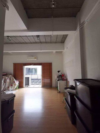 ขายด่วน-เจ้าของบ้านขายเอง-ทาวน์โฮม-3ชั้น-3ห้องนอน-ใกล้รถไฟฟ้า-เขตจตุจักร