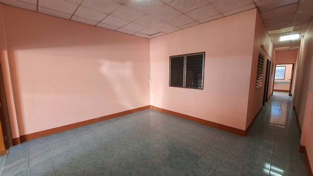 ขายทาวน์เฮาส์-รีโนเวทใหม่-นครปฐม-เพียง-7-แสนบาท