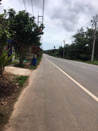 ขายด่วนบ้านพร้อมที่พร้อมโรงเรือน-อำเภอเมือง-จังหวัดระยอง