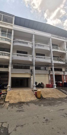 ขายตึกแถว-2-คูหา-3ชั้นครึ่ง-ย่านภาษีเจริญ