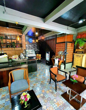 ขายบ้านพักกึ่งรีสอร์ท-เนื้อที่-1-ไร่-31-ตารางวา-ติดลำตะคอง-รายล้อมด้วยภูเขา